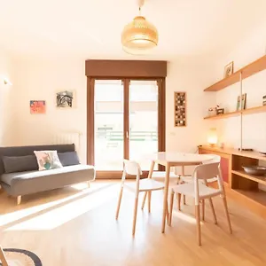 https://marcona-apartment.italymilanhotels.net